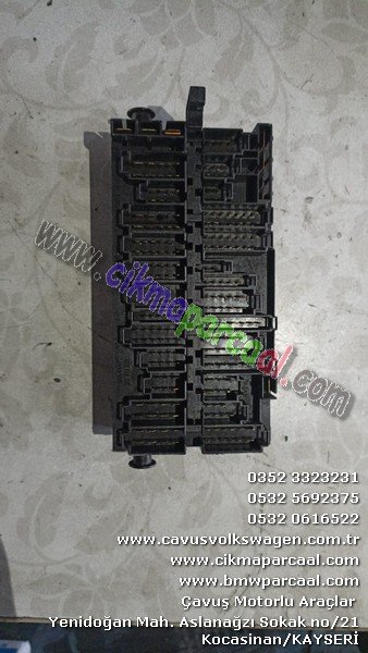 357937039 CADDY GOLF JETTA PASSAT TRANSPORTER SİGORTA TABLASI ÇAVUŞ VOLKSWAGEN'DEN